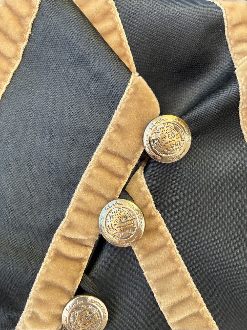 Salvatore Ferragamo Vintage Black & Tan Striped Cropped Blazer / S - Picture 4 of 5